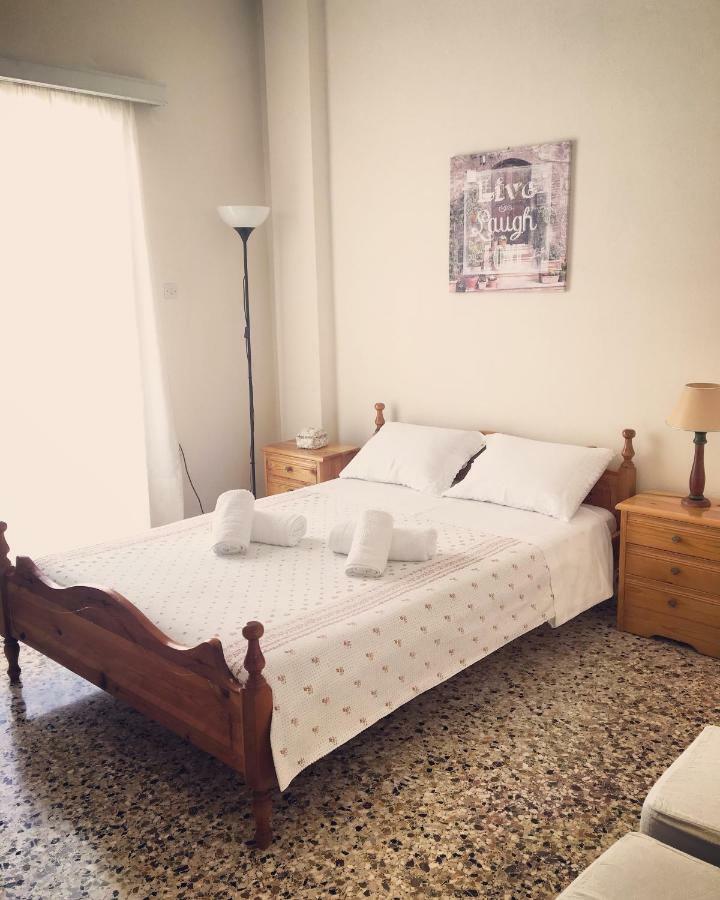 Irene'S Apartment อาร์เตมีดา ภายนอก รูปภาพ